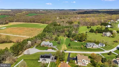 Farmington, Woodbine, MD 21797