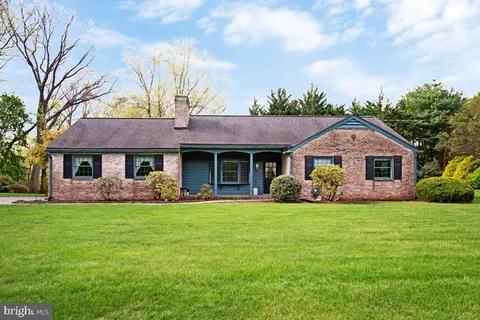 1107 Carrollyn Dr, Westminster, MD 21158