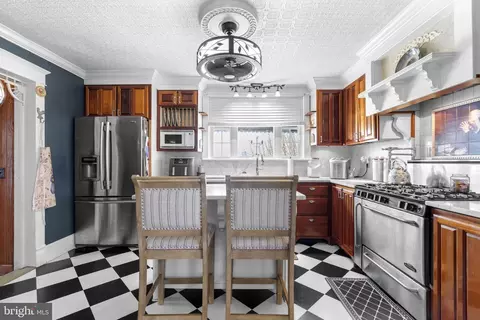 Kitchen - 1916 Hanover Pike, Hampstead, MD 21074 photo 1 of 4
