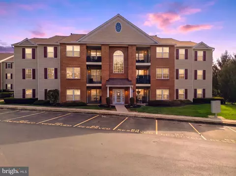 3840 Normandy Dr #1B, Hampstead, MD 21074