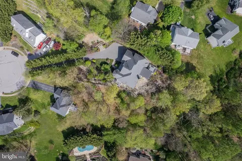View/Area - 890 Sumner Ct, Westminster, MD 21158 photo 2 of 2