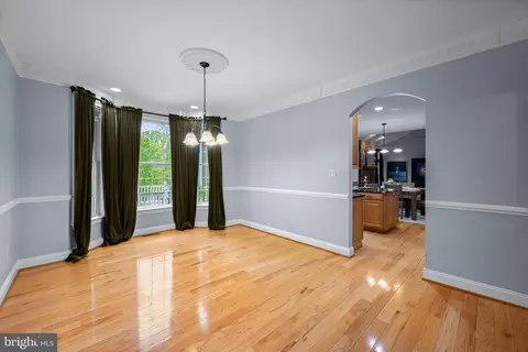 Dining - 890 Sumner Ct, Westminster, MD 21158 photo 3 of 3