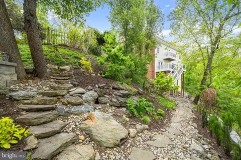 Exterior - 890 Sumner Ct, Westminster, MD 21158 photo 10 of 21