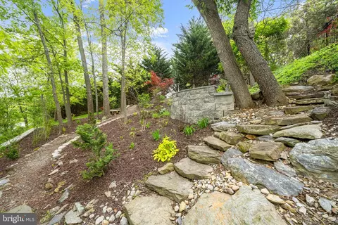 Exterior - 890 Sumner Ct, Westminster, MD 21158 photo 11 of 21