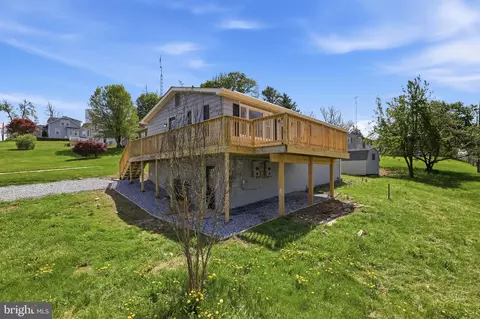 302 E Thomas St, Union Bridge, MD 21791