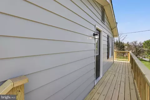 Exterior - 302 E Thomas St, Union Bridge, MD 21791 photo 5 of 5