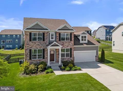 688 N Chandler Dr, Westminster, MD 21157