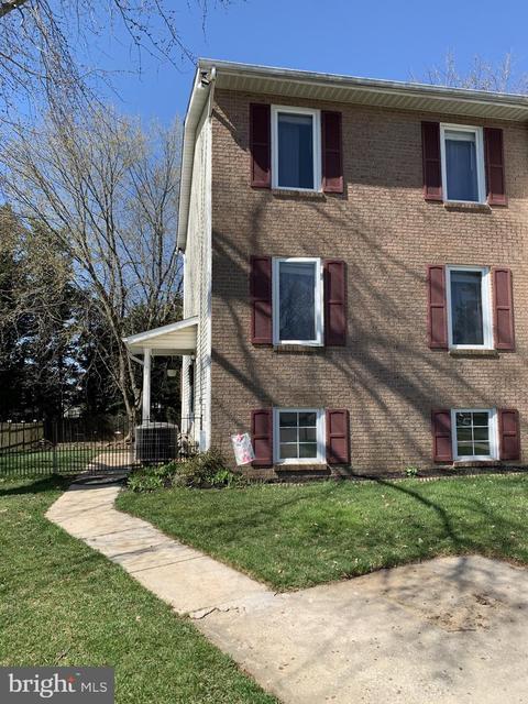 693 Windsor Dr, Westminster, MD 21158 photo 1