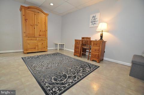 693 Windsor Dr, Westminster, MD 21158 photo 14