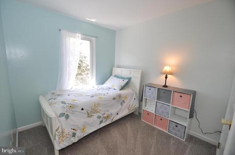 693 Windsor Dr, Westminster, MD 21158 photo 9