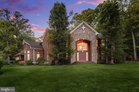 5530 Jim Pickett Rd, Sykesville, MD 21784