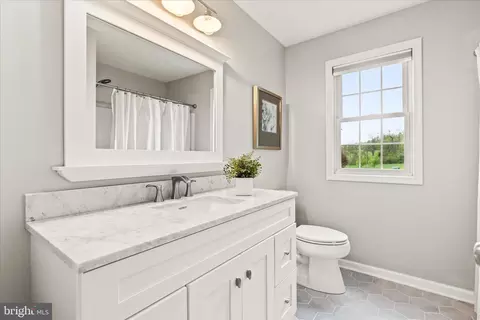 Bath - 3171 Eckard Rd, Westminster, MD 21157 photo 1 of 2