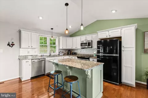 Kitchen - 3171 Eckard Rd, Westminster, MD 21157 photo 1 of 2
