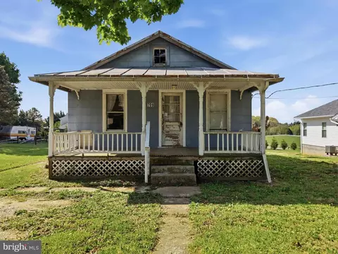 709 Deer Park Rd, Westminster, MD 21157