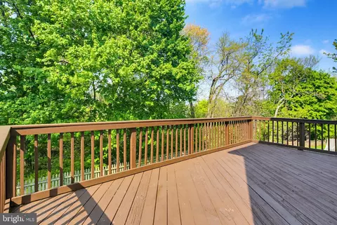 Exterior - 1804 Harrowsmith Ct, Hampstead, MD 21074 photo 10 of 11