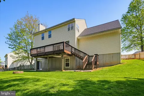 Exterior - 1804 Harrowsmith Ct, Hampstead, MD 21074 photo 6 of 11