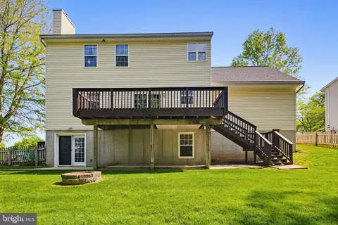 Exterior - 1804 Harrowsmith Ct, Hampstead, MD 21074 photo 7 of 11