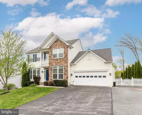 2511 Highcrest Ct, Manchester, MD 21102