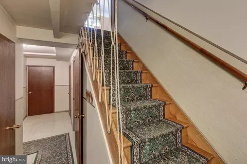 Entry Way - 4300 Maple Grove Rd, Hampstead, MD 21074 photo 4 of 6