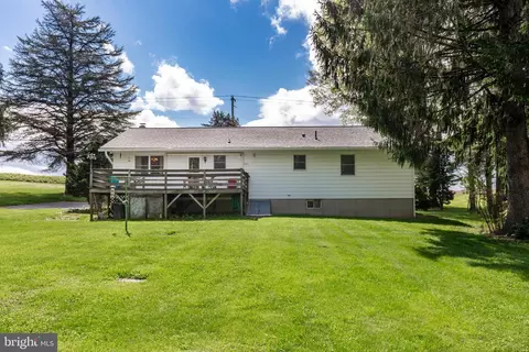 Exterior - 4300 Maple Grove Rd, Hampstead, MD 21074 photo 15 of 16