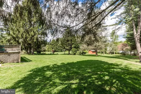 Exterior - 4300 Maple Grove Rd, Hampstead, MD 21074 photo 7 of 16