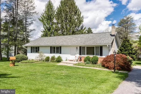 Exterior - 4300 Maple Grove Rd, Hampstead, MD 21074 photo 11 of 16