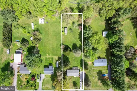 View/Area - 4300 Maple Grove Rd, Hampstead, MD 21074 photo 2 of 5