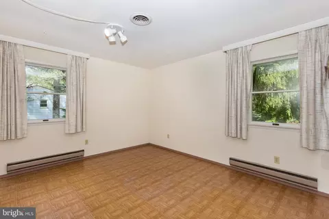 Bedroom - 4300 Maple Grove Rd, Hampstead, MD 21074 photo 5 of 5