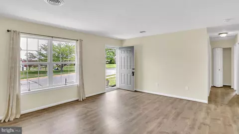 Living - 1402 Burnside Dr, Hampstead, MD 21074 photo 5 of 5
