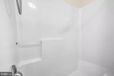 Bath - 4023 Sickle Dr, Hampstead, MD 21074 photo 6 of 6