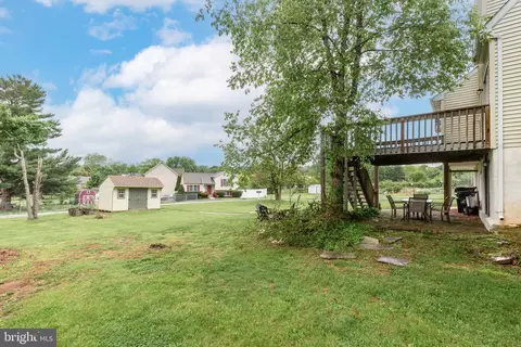 Exterior - 33 Milton Ave, Westminster, MD 21157 photo 6 of 8