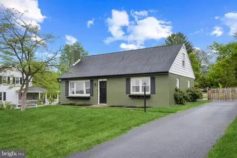 Exterior - 705 Longview Ave, Westminster, MD 21157 photo 3 of 5