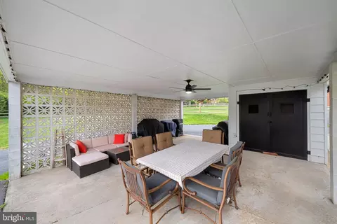 Exterior - 705 Longview Ave, Westminster, MD 21157 photo 4 of 5