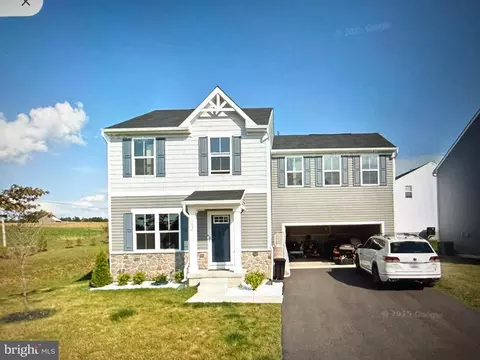 502 Crimson Ave, Taneytown, MD 21787