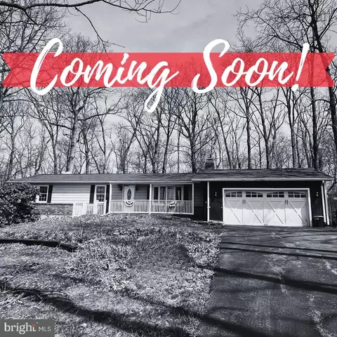 4627 Crossroad Schlhse Rd, Manchester, MD 21102