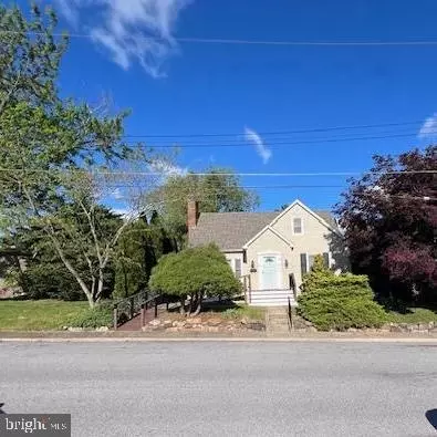 25 Kemper Ave, Westminster, MD 21157