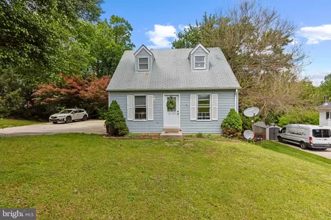1304 Naugahyde Rd, Westminster, MD 21157