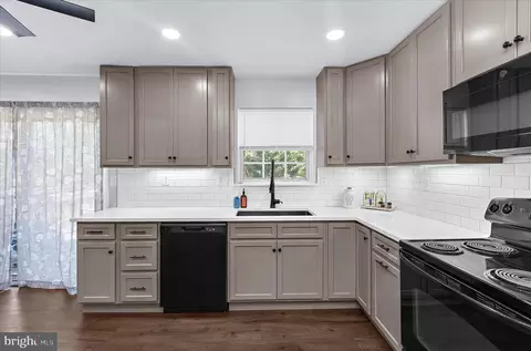 Kitchen - 458 Logan Dr, Westminster, MD 21157 photo 2 of 6