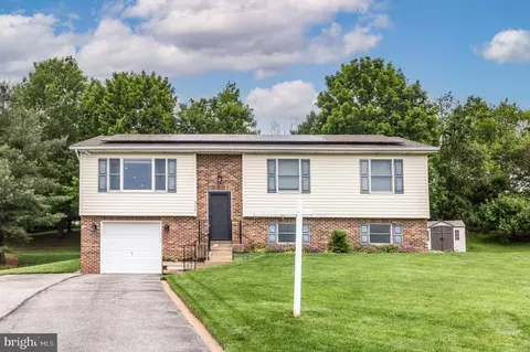 312 Inverness Close, Westminster, MD 21158