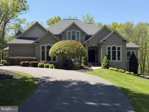 2400 Summerfield Dr, Finksburg, MD 21048