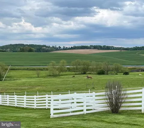969 Bachmans Valley Rd, Westminster, MD 21158