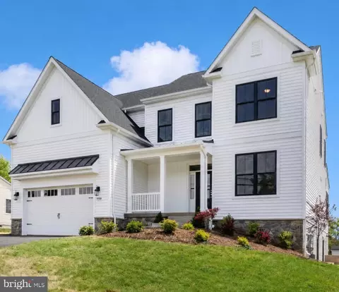 7349 2nd Ave, Sykesville, MD 21784