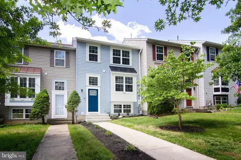 647 Windsor Dr, Westminster, MD 21158