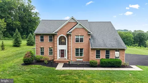 1650 Village Green Dr, Woodbine, MD 21797