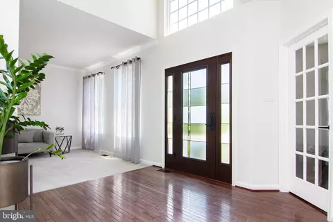6261 White Birch Rd, Eldersburg, MD 21784