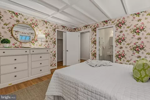 Bedroom - 2425 Albert Rill Rd, Hampstead, MD 21074 photo 4 of 5