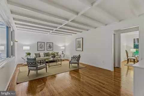 Living - 2425 Albert Rill Rd, Hampstead, MD 21074 photo 1 of 3