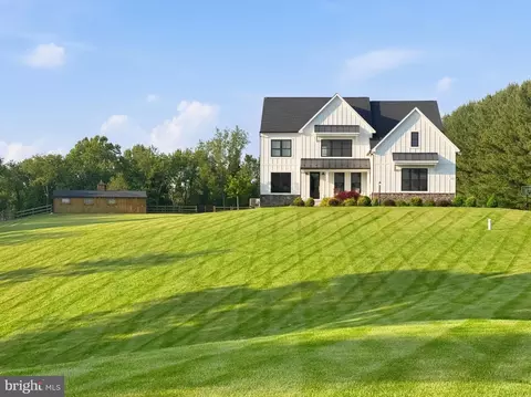 330 Brookfield Dr, Sykesville, MD 21784