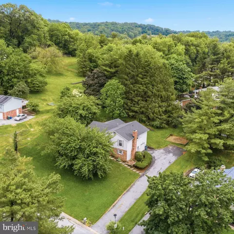 1169 Long Valley Rd, Westminster, MD 21158
