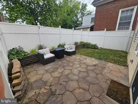 Exterior - 8 Broadway St E, Union Bridge, MD 21791 photo 5 of 5